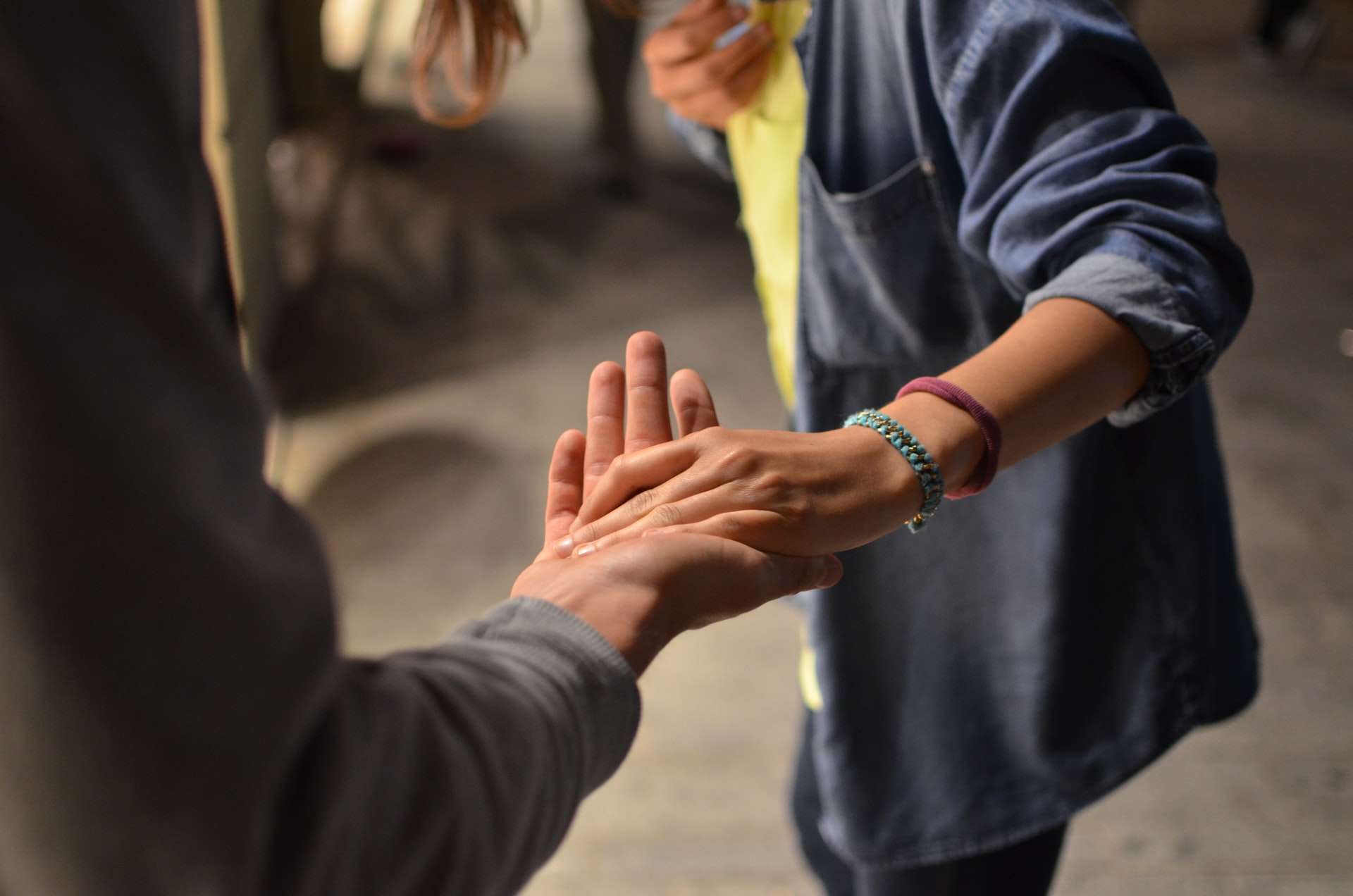 Partner enablement strategy: How to create steady lead-gen by attracting interested people